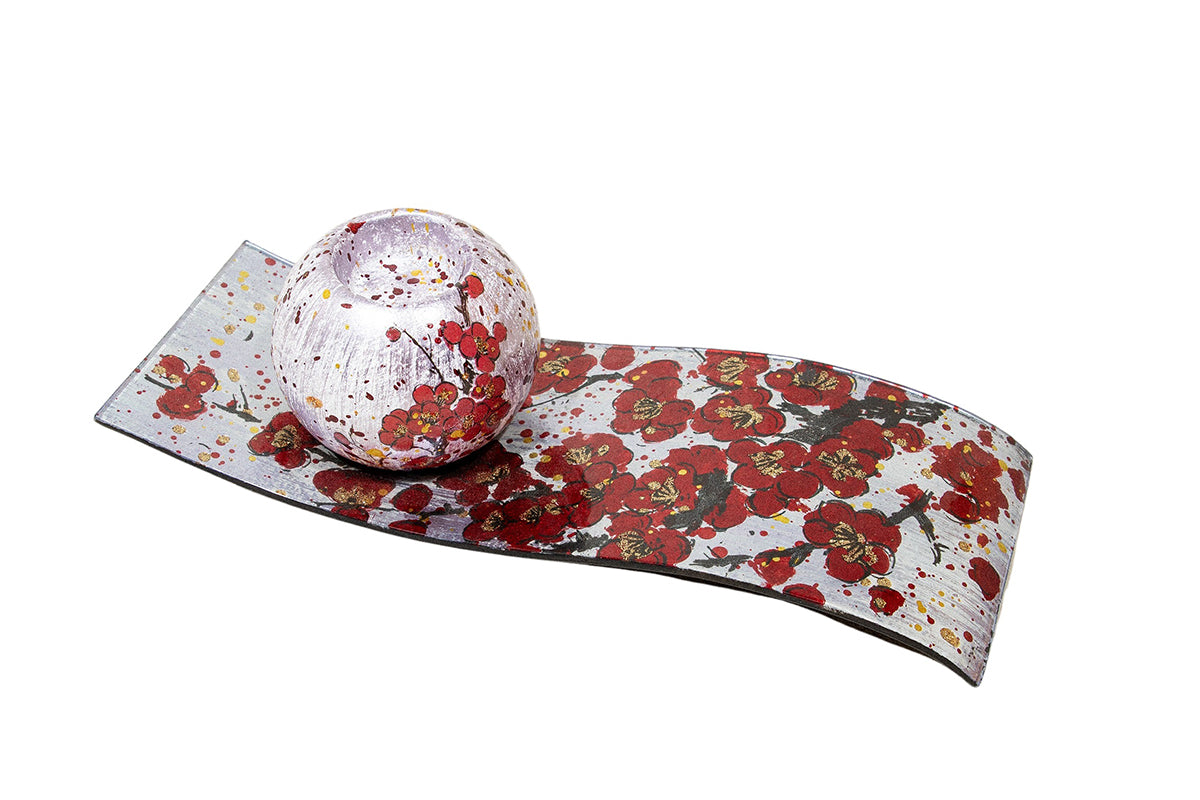 Bougeoir sur plat fleurs de prunier
