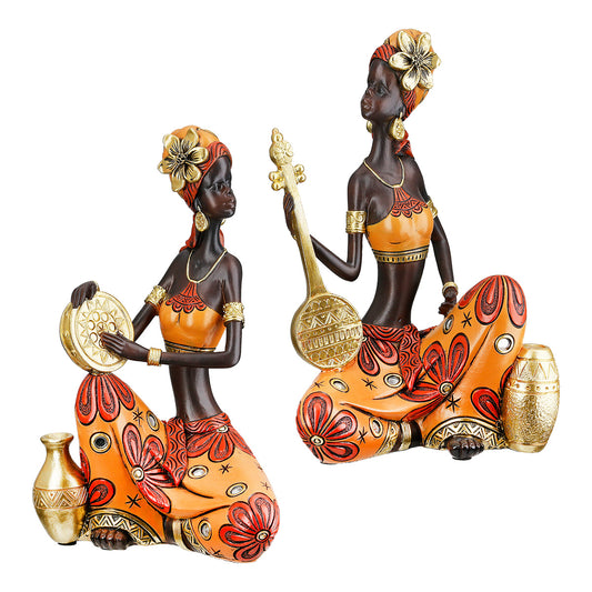 Africaine Musicienne Assise