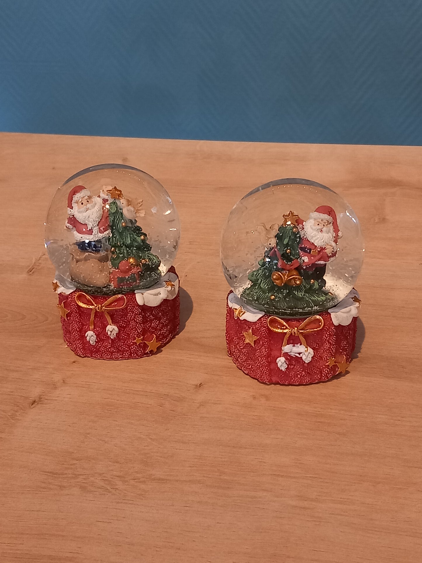 Boule à Neige Père Noël