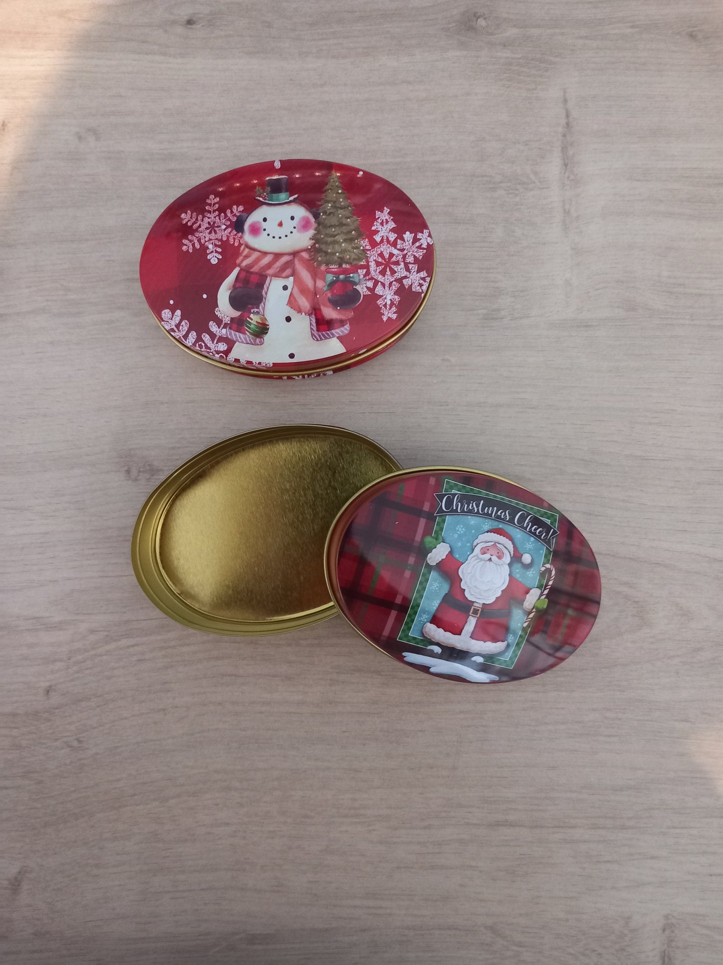 Boîte Métal Ovale Thème Noël